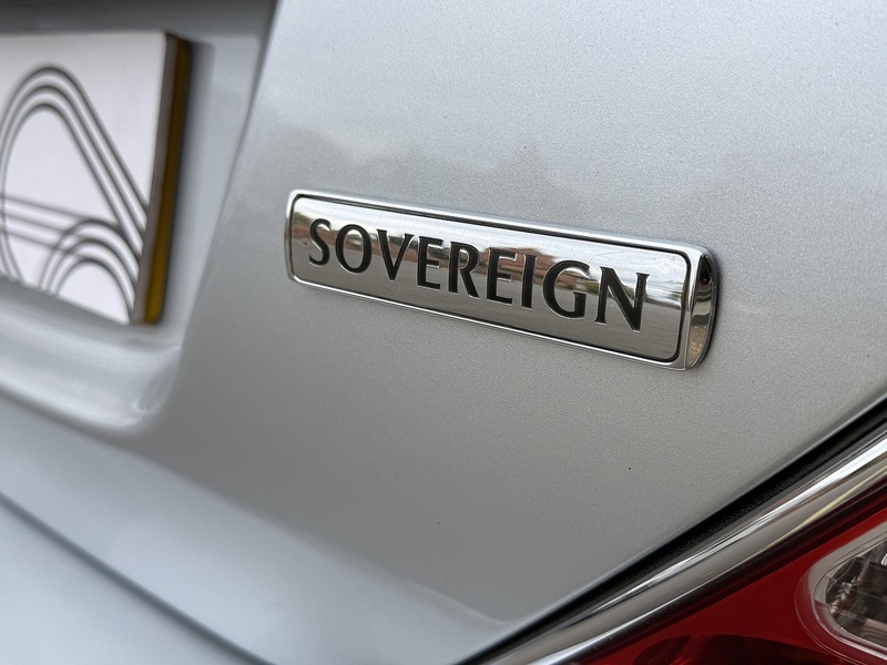 Jaguar Sovereign LWB 