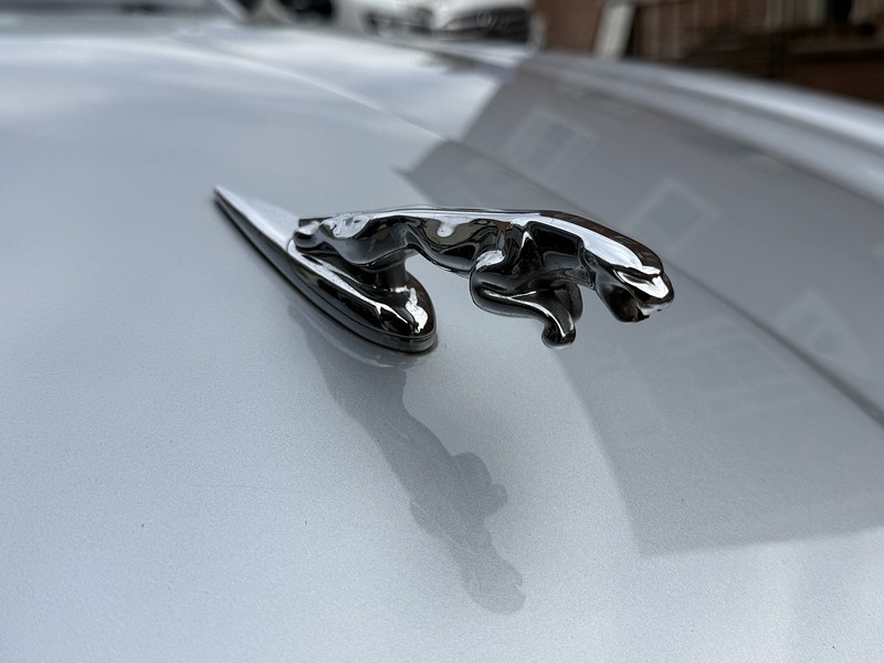 Jaguar Sovereign LWB 