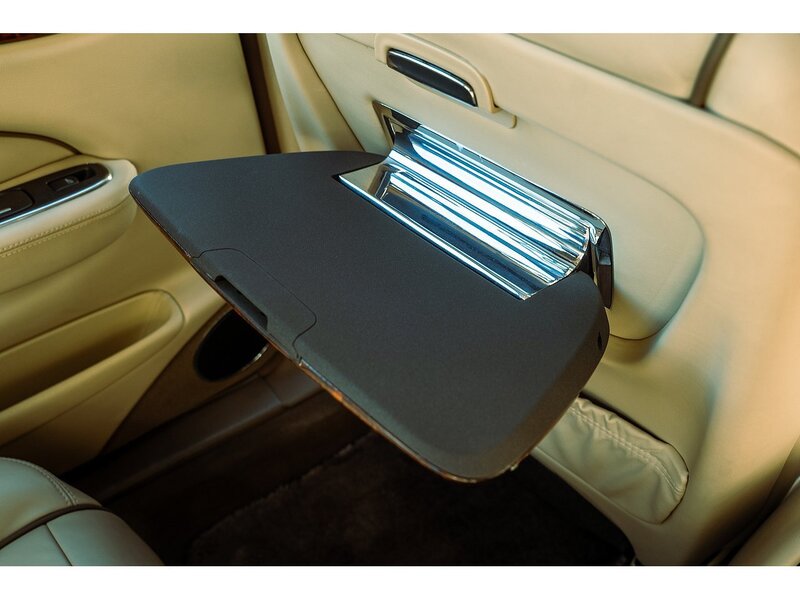 Jaguar Sovereign LWB 