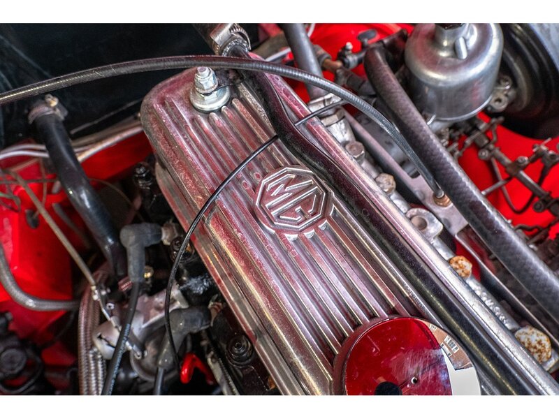 MG Roadster | Overdrive