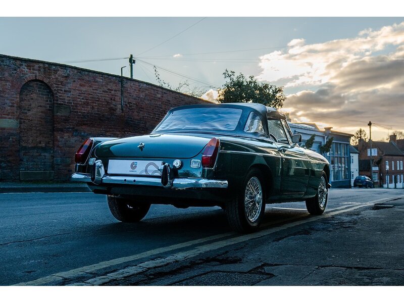 MG Roadster with Overdrive