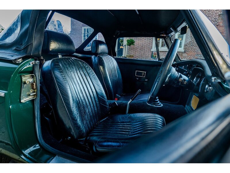 MG Roadster with Overdrive