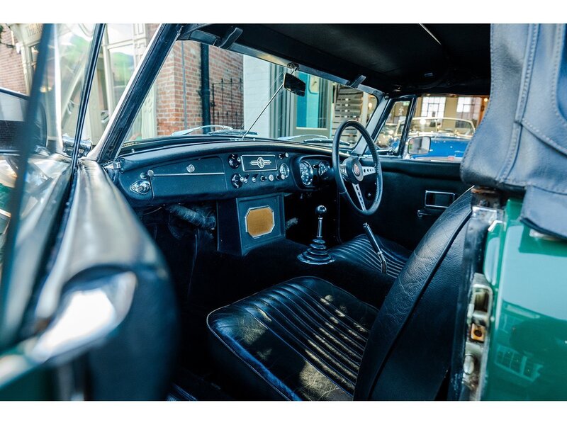 MG Roadster with Overdrive