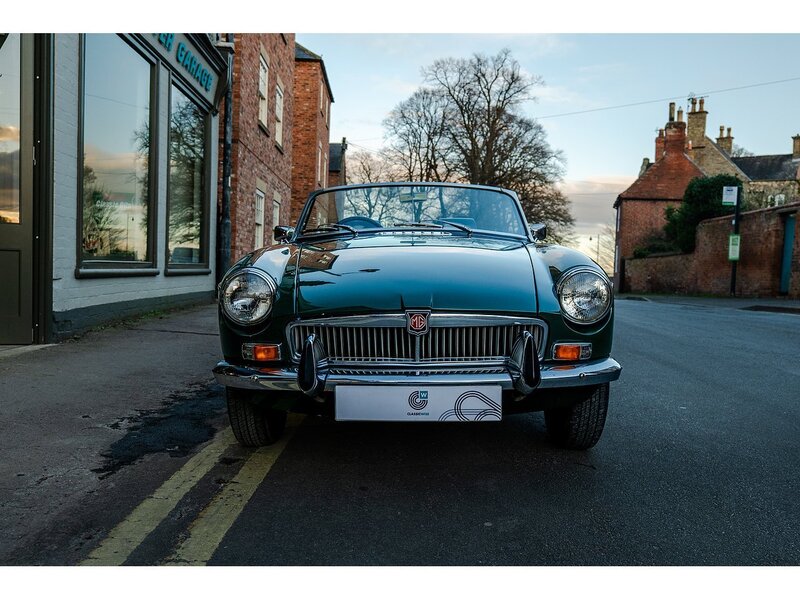 MG Roadster with Overdrive