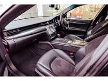 Maserati Quattroporte V8 GTS 