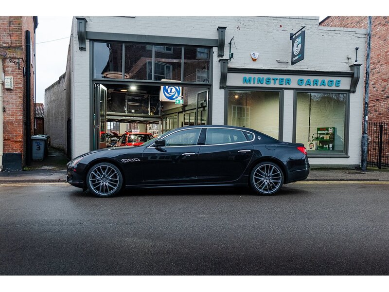 Maserati 3.8 V8 GTS Saloon 4dr Petrol ZF Euro 5 (530 ps)
