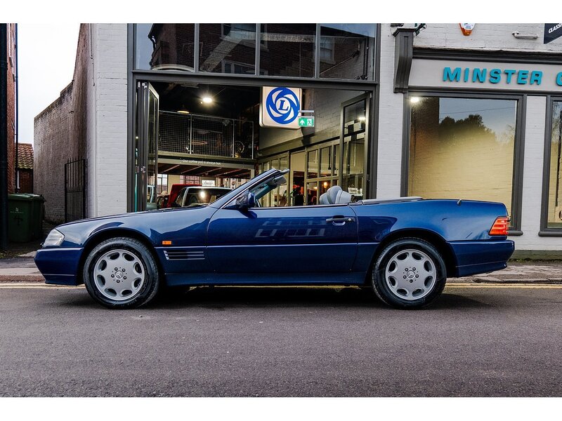 Mercedes-Benz V12 Automatic with Factory Hard Top