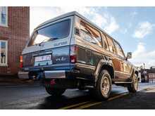 Toyota Land Cruiser HJ61 