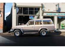 Toyota Land Cruiser HJ61 