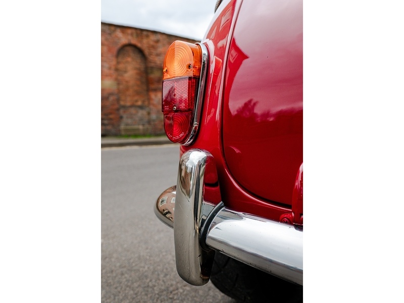Morris 1961 Morris Mini 1380 Fast road 