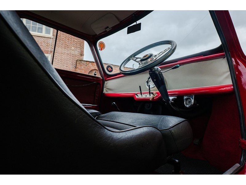 Morris 1961 Morris Mini 1380 Fast road 