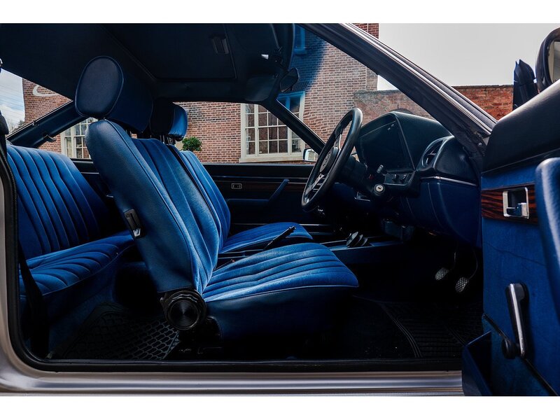 Opel 2.0 SR Berlinetta 5-Speed Manual