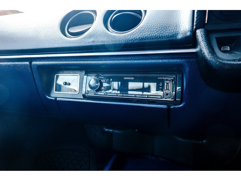 Opel 2.0 SR Berlinetta 5-Speed Manual