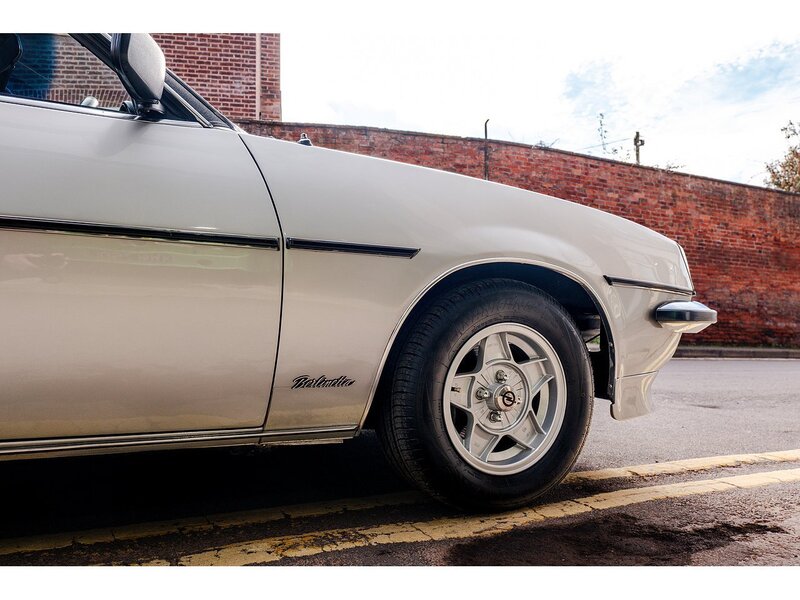 Opel 2.0 SR Berlinetta 5-Speed Manual