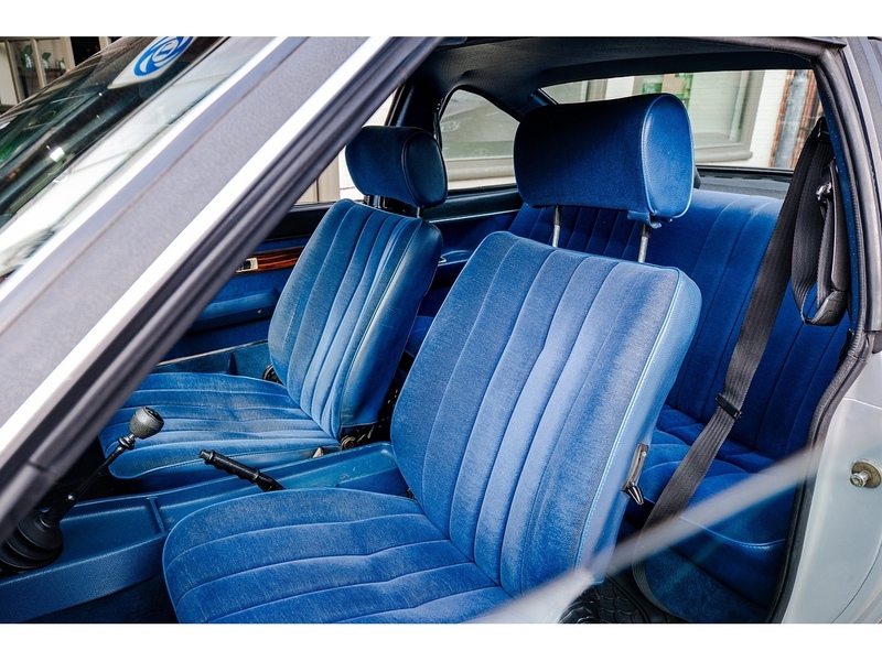 Opel 2.0 SR Berlinetta 5-Speed Manual