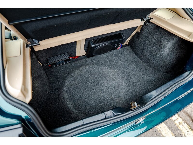 Volkswagen  Saloon 2.9 Manual Petrol