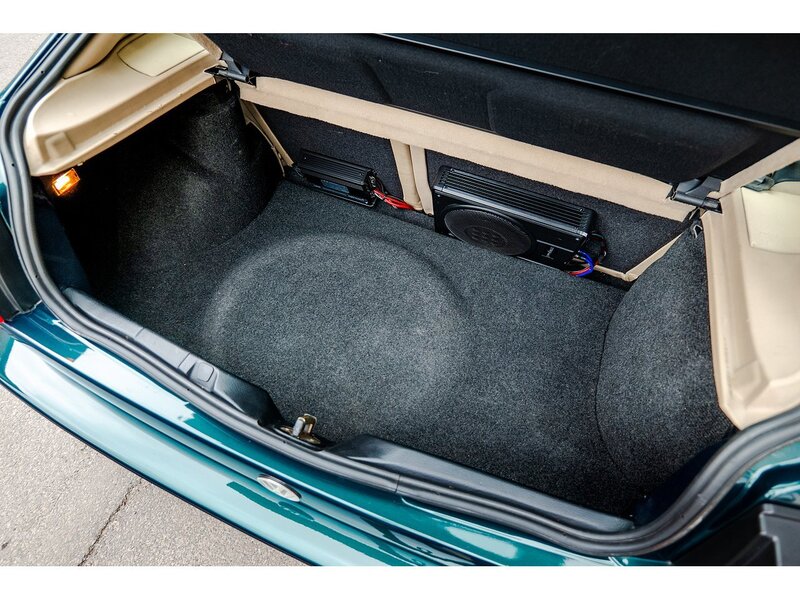 Volkswagen  Saloon 2.9 Manual Petrol