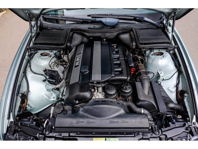BMW 2.5 525i SE Automatic