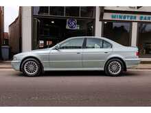 BMW 5 Series 525i SE 