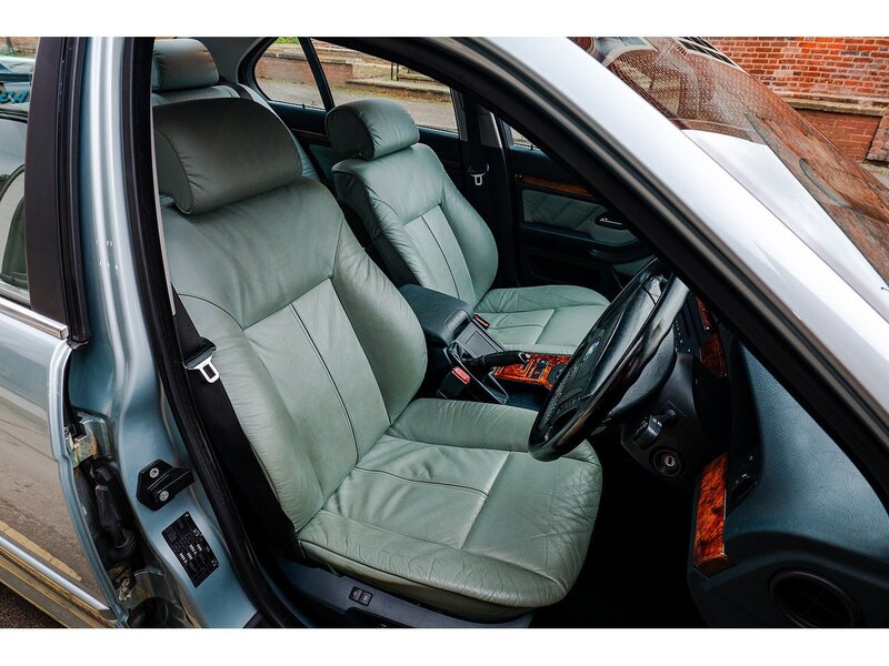 BMW 2.5 525i SE Automatic