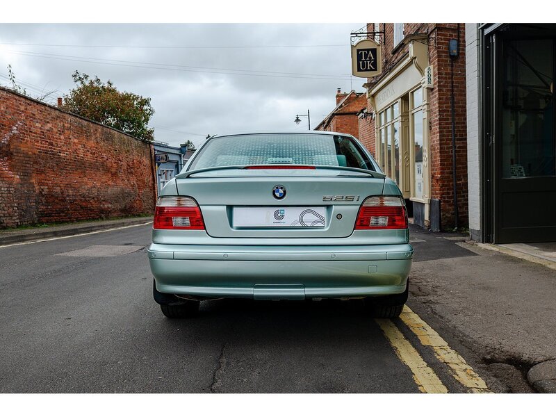 BMW 2.5 525i SE Automatic