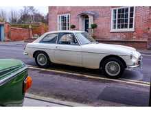 MG MGB GT  