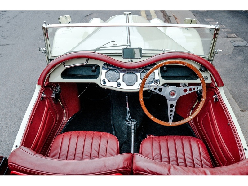 MG 1250