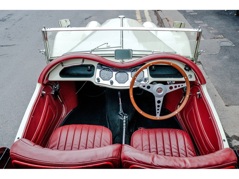 MG 1250