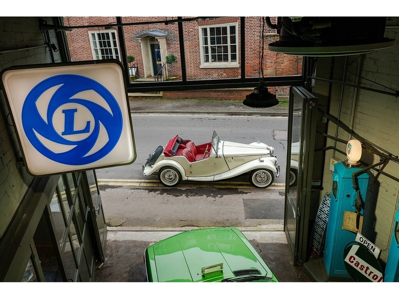 MG 1250