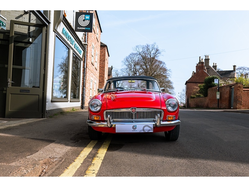 MG 1969 MGC Roadster 3.0 O/D power steering