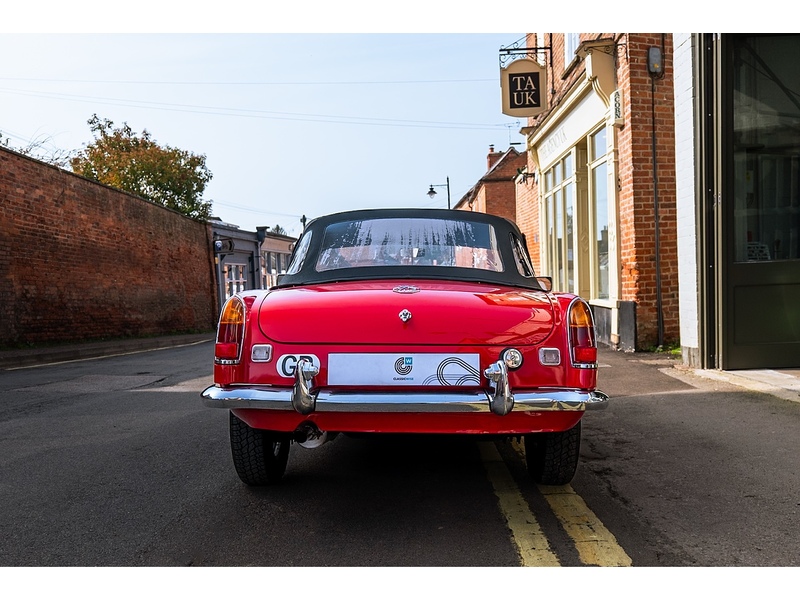 MG 1969 MGC Roadster 3.0 O/D power steering