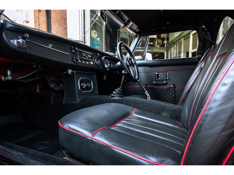 MG 1969 MGC Roadster 3.0 O/D power steering