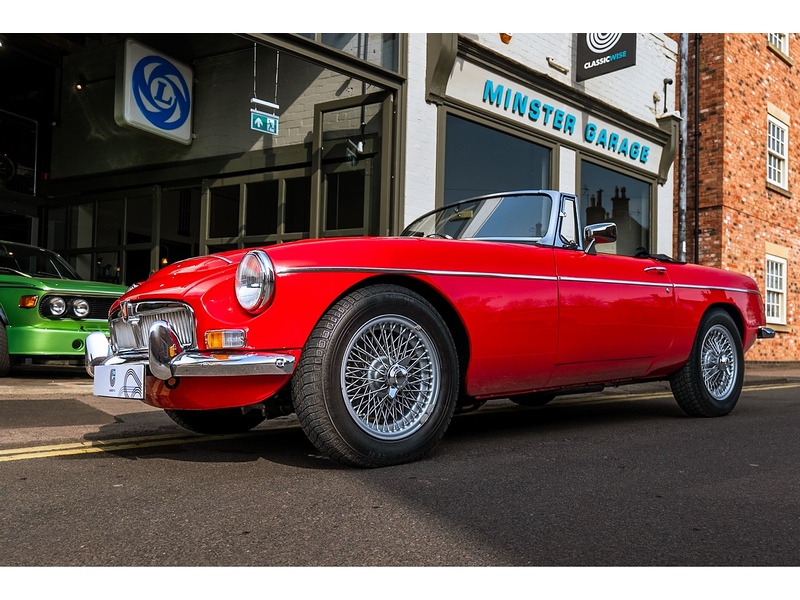 MG 1969 MGC Roadster 3.0 O/D power steering
