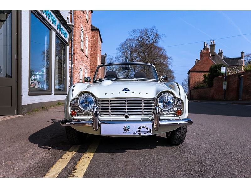 Triumph 1963 Triumph TR4 manual O/D 