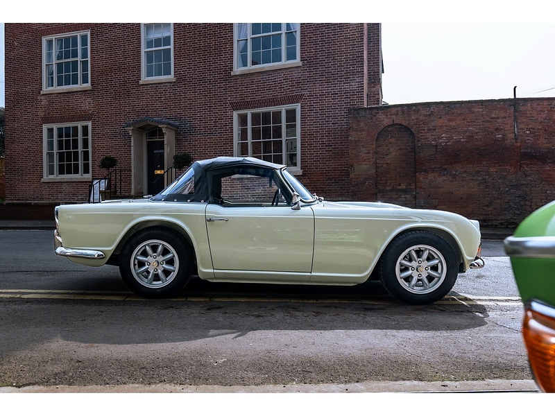 Triumph 1963 Triumph TR4 manual O/D 