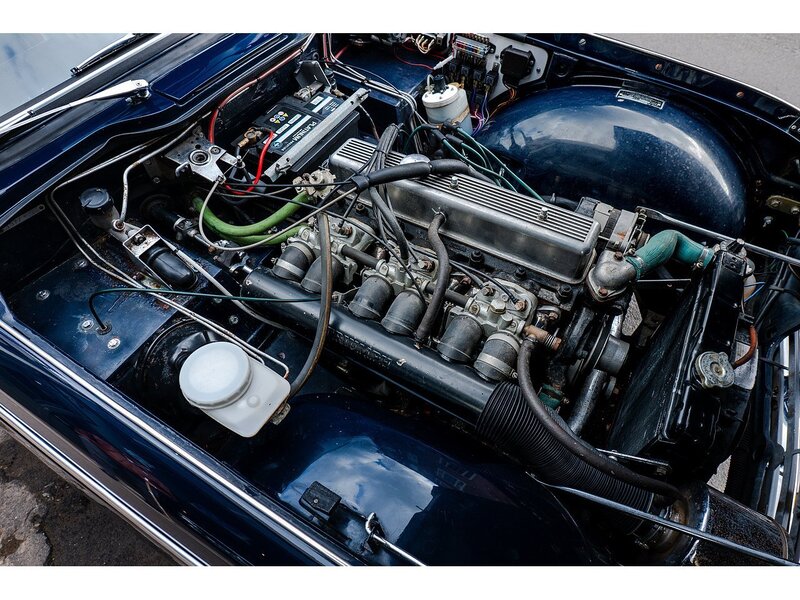 Triumph 1969 Triumph TR5 PI Manual with O/D