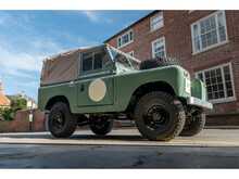 Land Rover Series 2A SWB 88 canvas top 