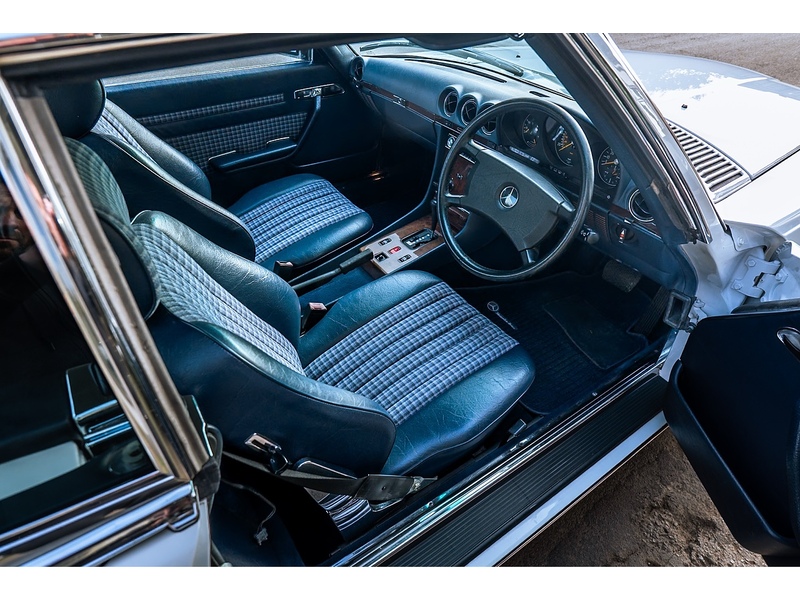 Mercedes-Benz  Convertible 3.0 Automatic Petrol