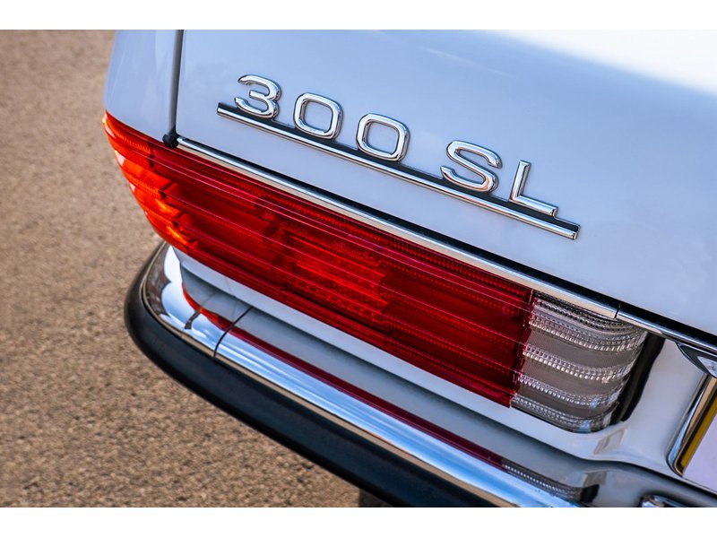 Mercedes-Benz  Convertible 3.0 Automatic Petrol