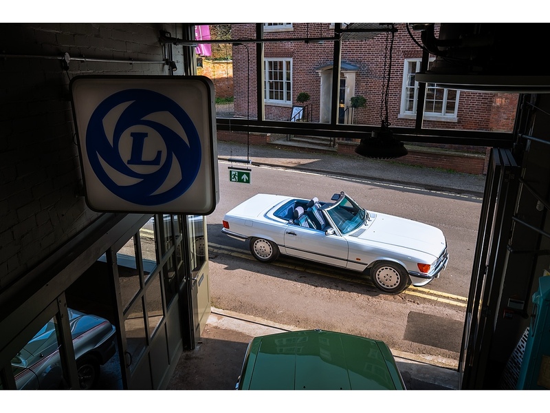 Mercedes-Benz  Convertible 3.0 Automatic Petrol