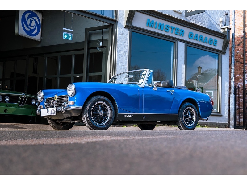MG 1972 MG Midget RWA 1275 teal blue
