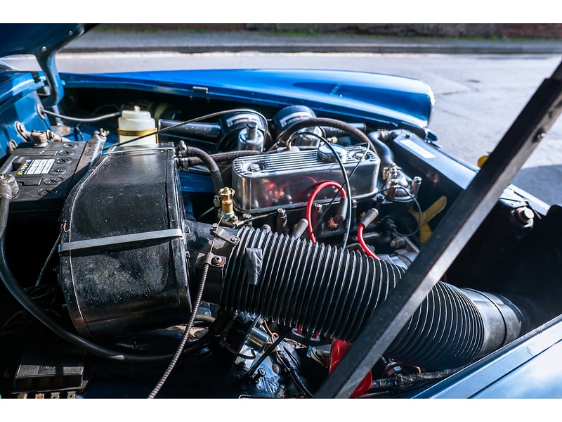 MG 1972 MG Midget RWA 1275 teal blue