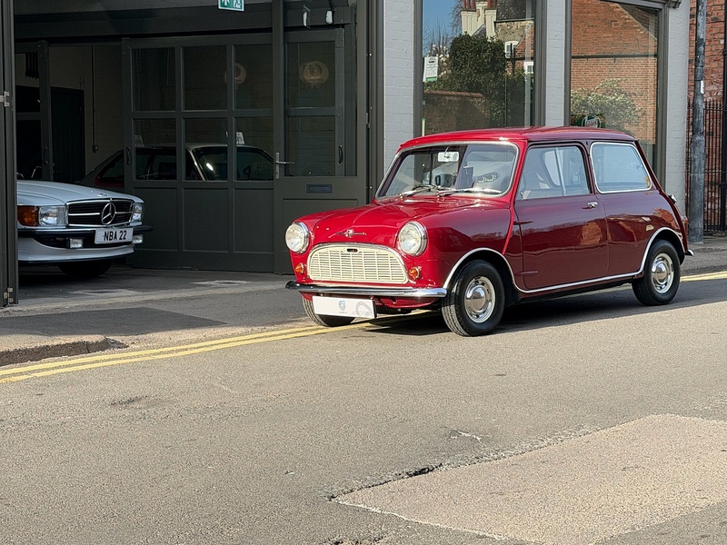Morris Mini Minor De luxe  Saloon 0.8 manual Petrol