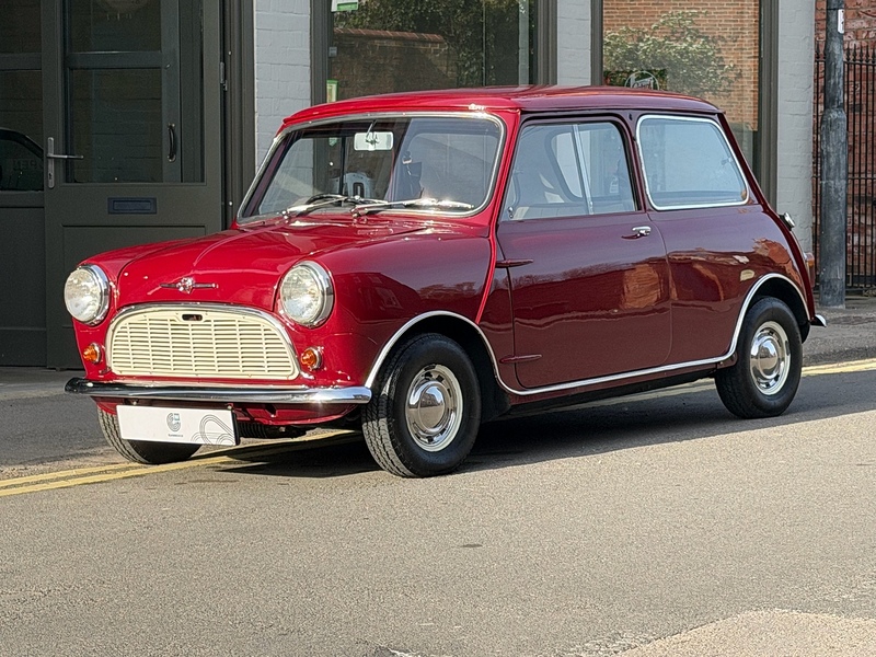 Morris Mini Minor De luxe  Saloon 0.8 manual Petrol