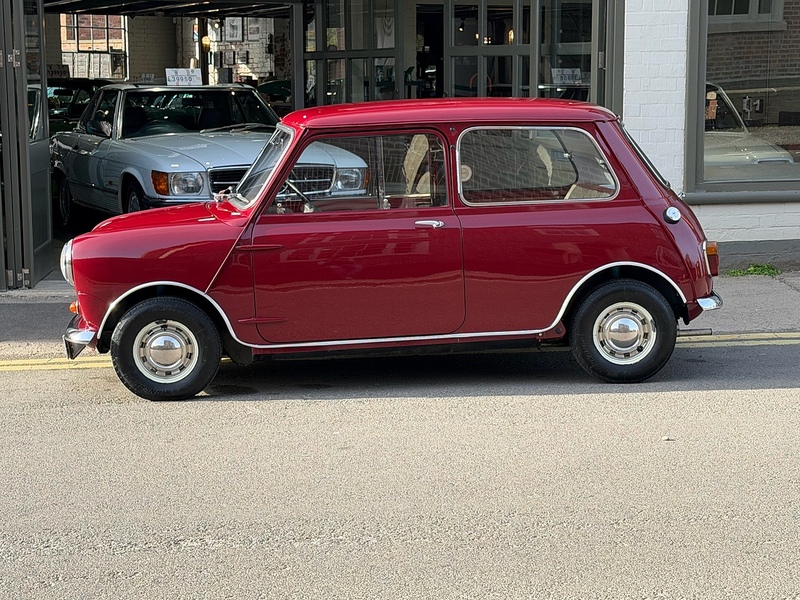 Morris Mini Minor De luxe  Saloon 0.8 manual Petrol