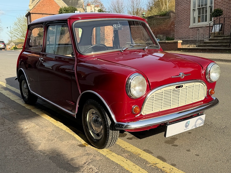 Morris Mini Minor De luxe  Saloon 0.8 manual Petrol