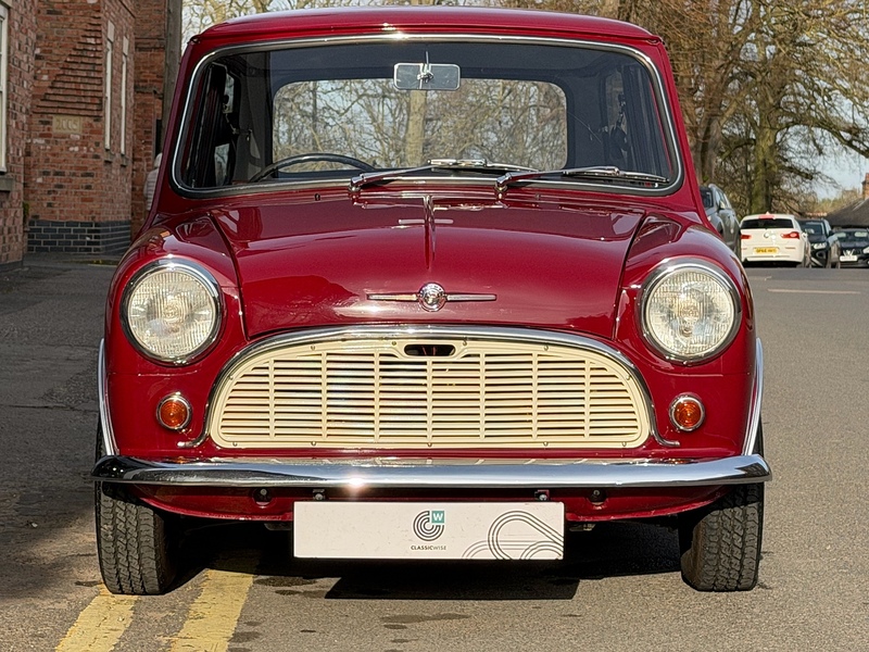 Morris Mini Minor De luxe  Saloon 0.8 manual Petrol
