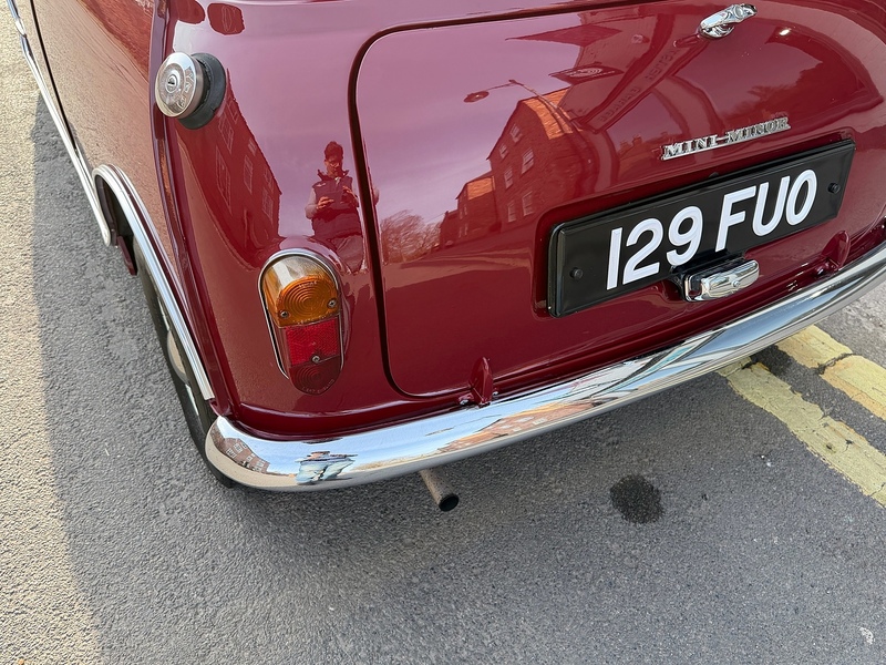 Morris Mini Minor De luxe  Saloon 0.8 manual Petrol