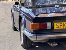 Triumph TR6  