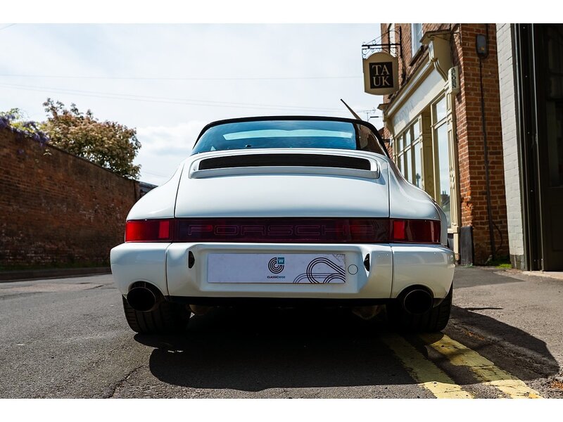 Porsche 964 Carrera 4 Targa Manual